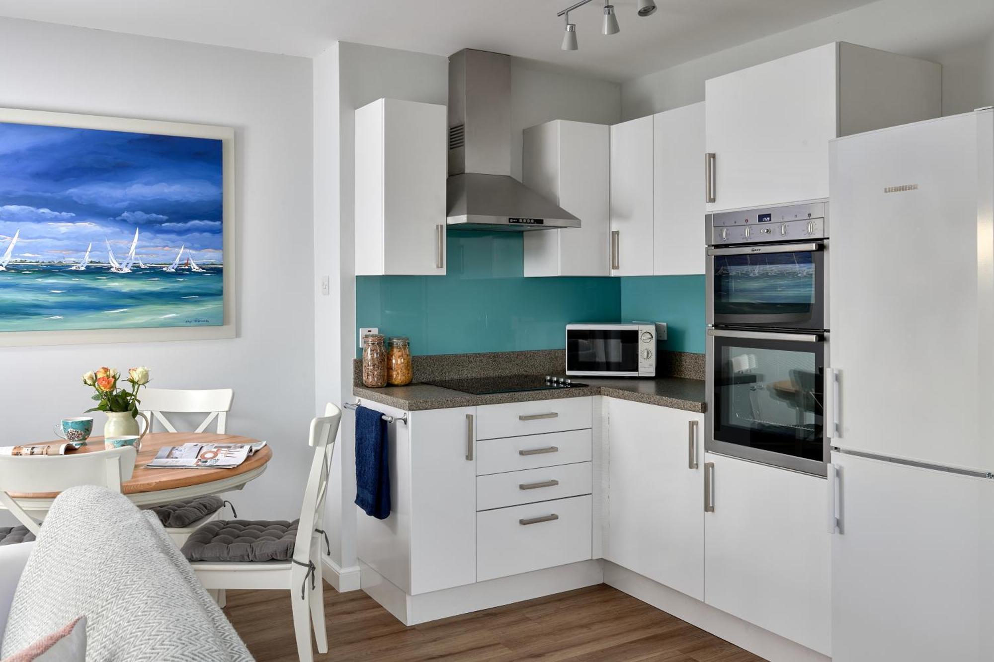 ピーターズフィールドGarden Flat Near Goodwood With Stunning Viewsアパートメント エクステリア 写真